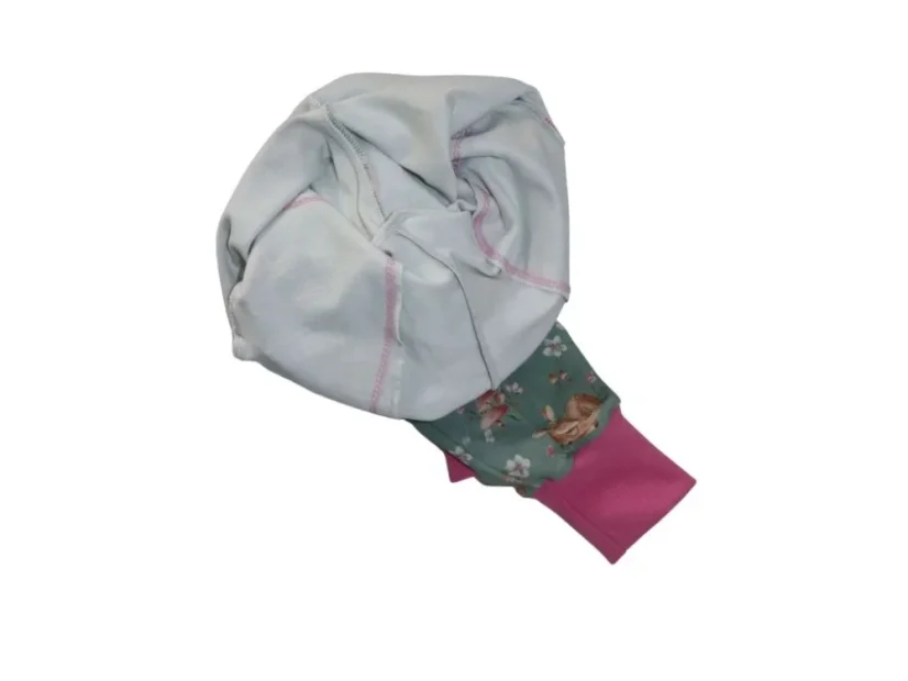 Tepláky bez počesu květiny